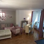 Casa Magnolia Vienna Villa *